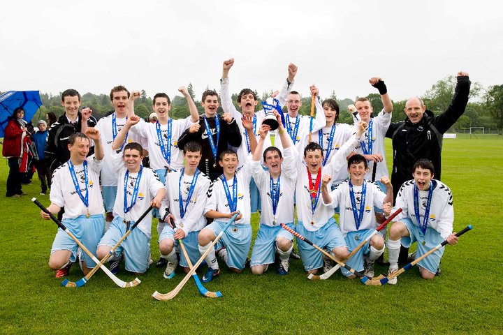 Skye Camanachd U17 – 2011 MacTavish Juvenile Cup Winners.
